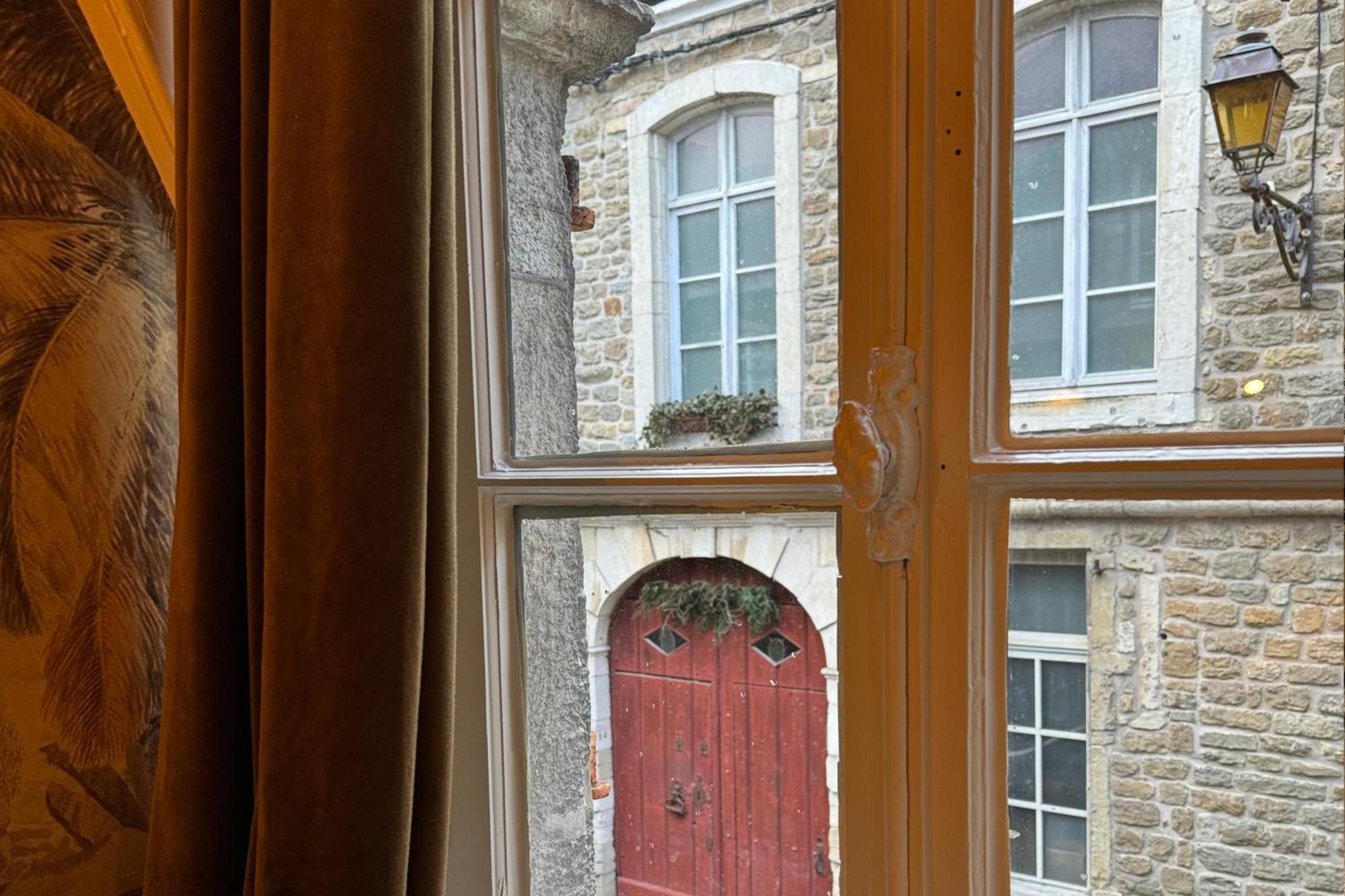 Maison 1747 - Gites De Standing En Vieille-Ville Avec Cour Boulogne-sur-Mer Eksteriør bilde